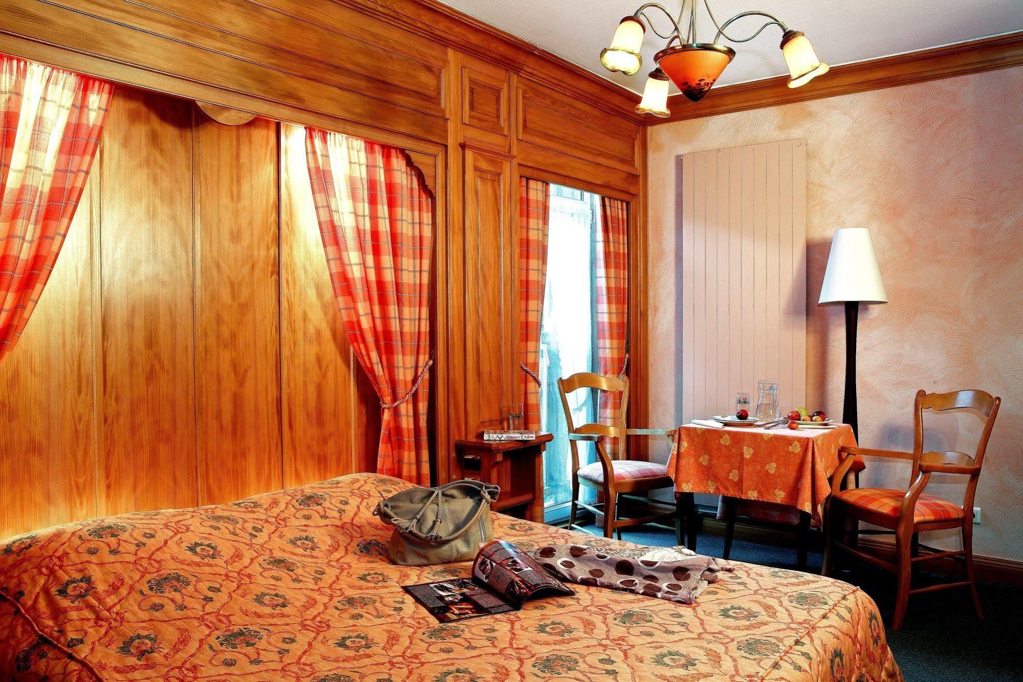 Hotel A La Vignette - Colmar-Nord Saint-Hippolyte  Exterior foto